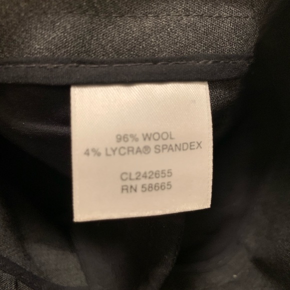 Grey Classiques Entier dress pants, size 4. - Picture 7 of 7